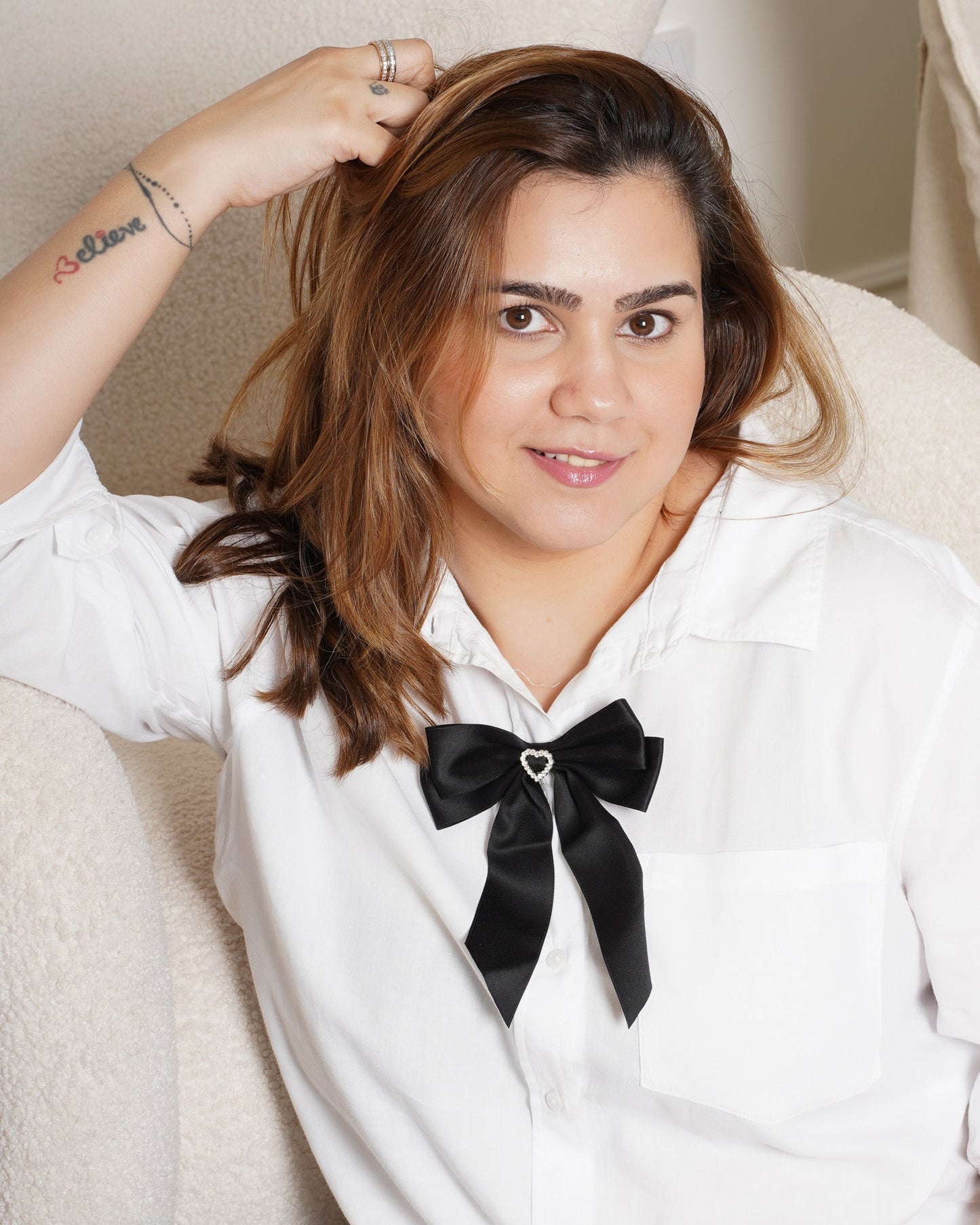 Hearty Black Bow Pin