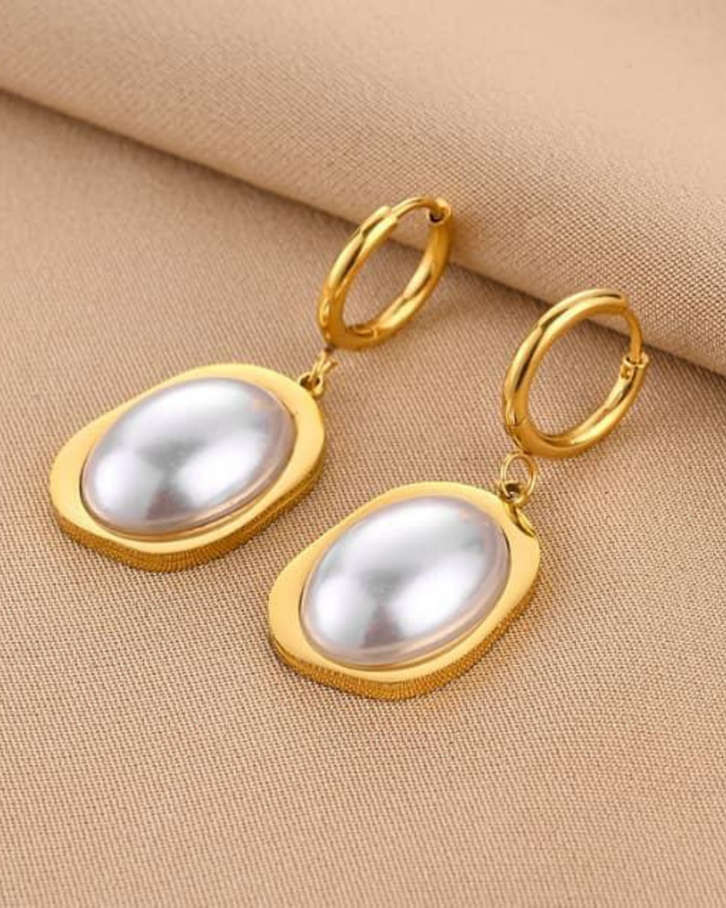 Pearl Allure Earrings
