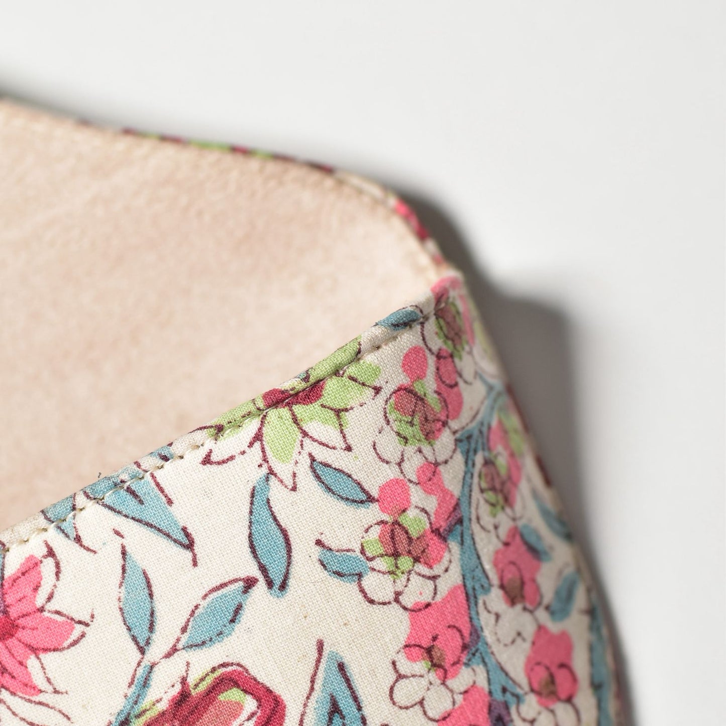 Handmade Cloth Eye Glass Pouches - White