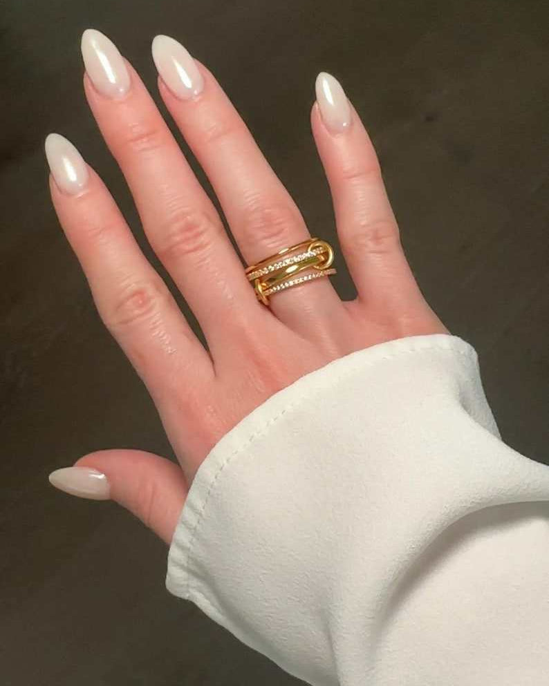 Golden Pavé Link Ring