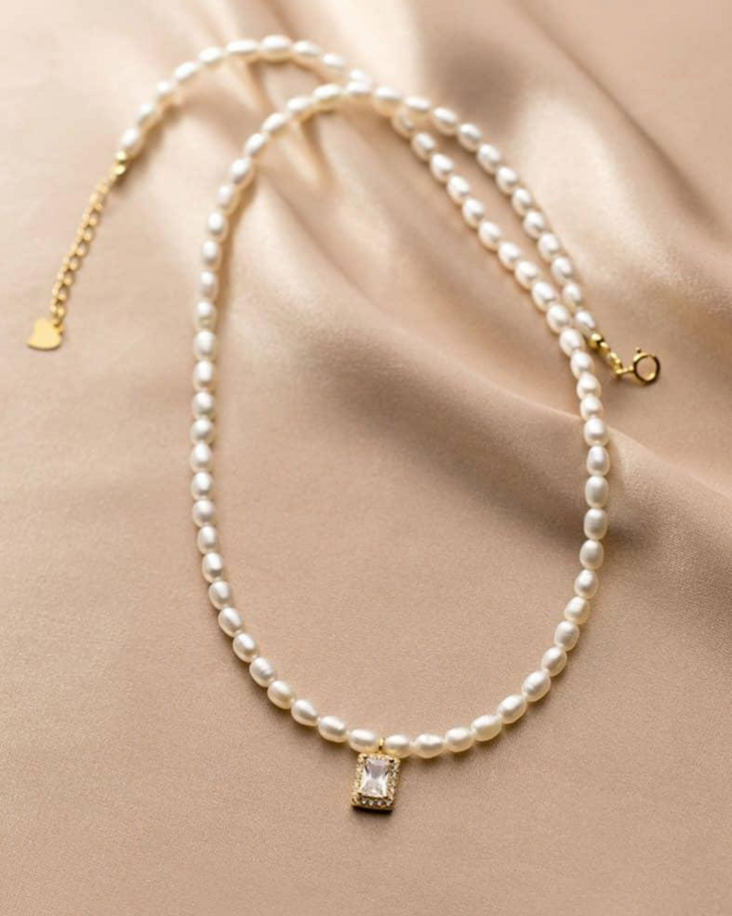 Zircon Pearl Necklace